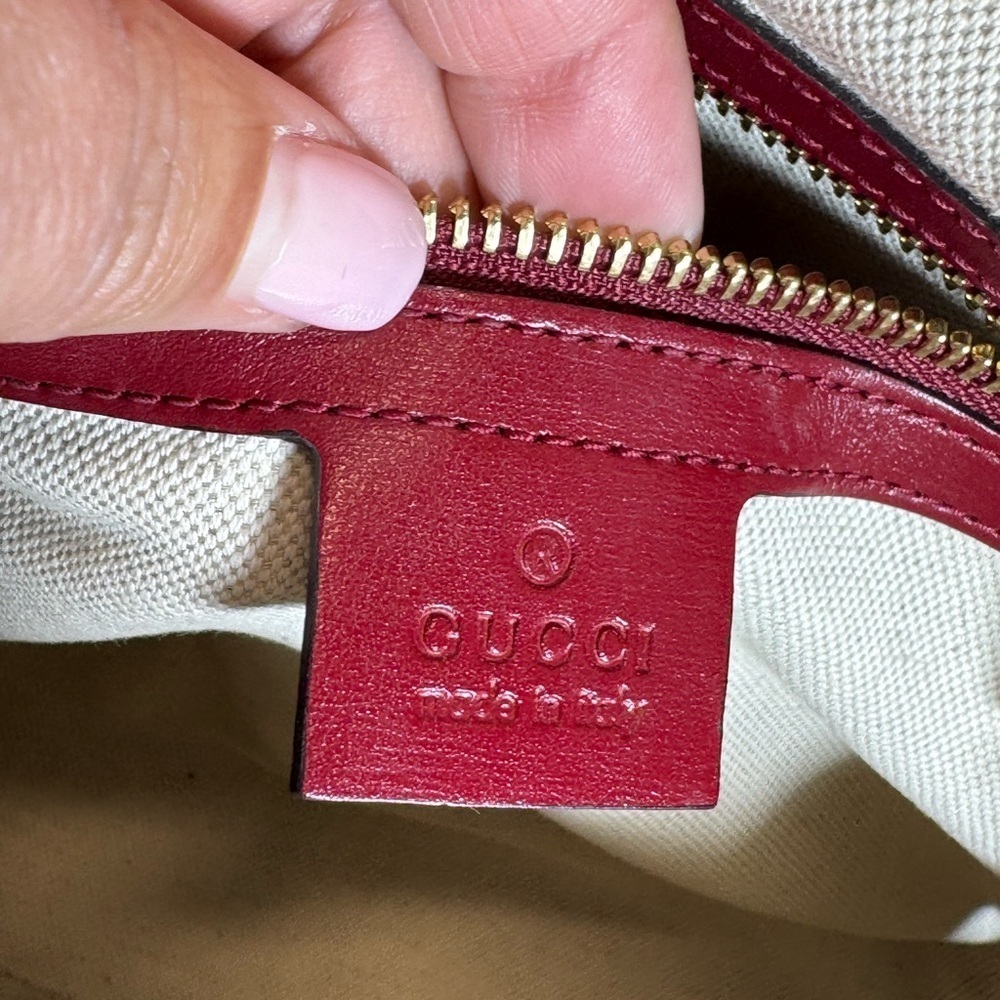 AUTHENTIC Red Leather Gucci Handbag - Picture 9 of 15
